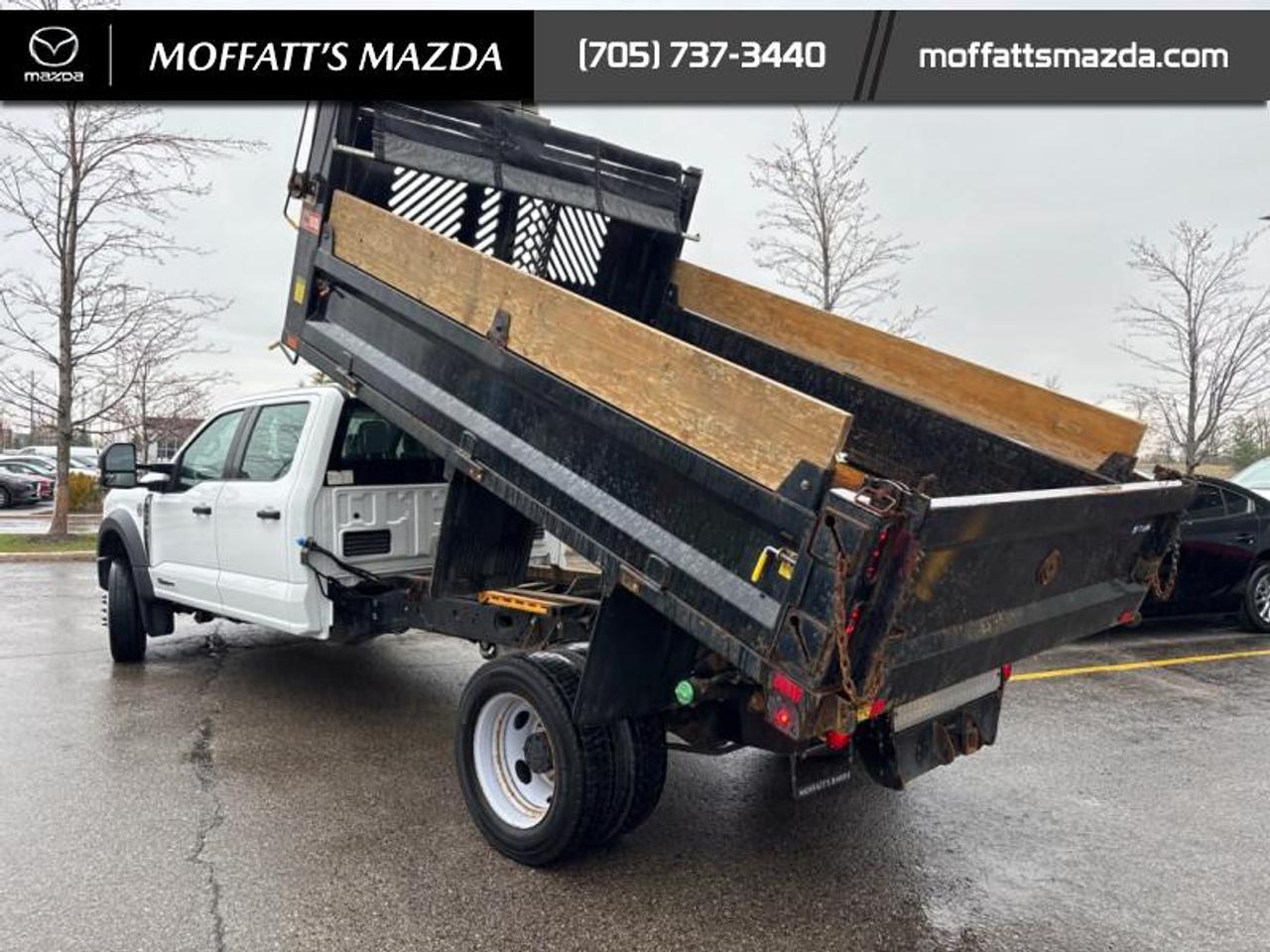 2023 Ford SUPER DUTY F-550 DRW XL Photo