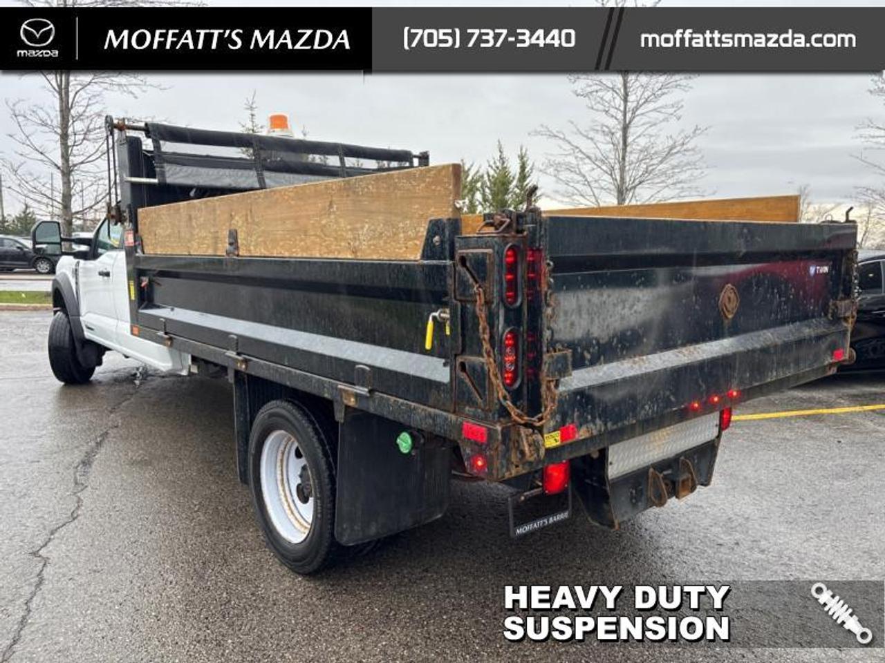 2023 Ford SUPER DUTY F-550 DRW XL Photo