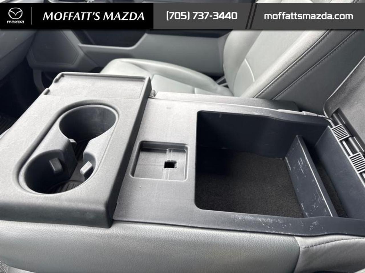 2023 Ford SUPER DUTY F-550 DRW XL Photo