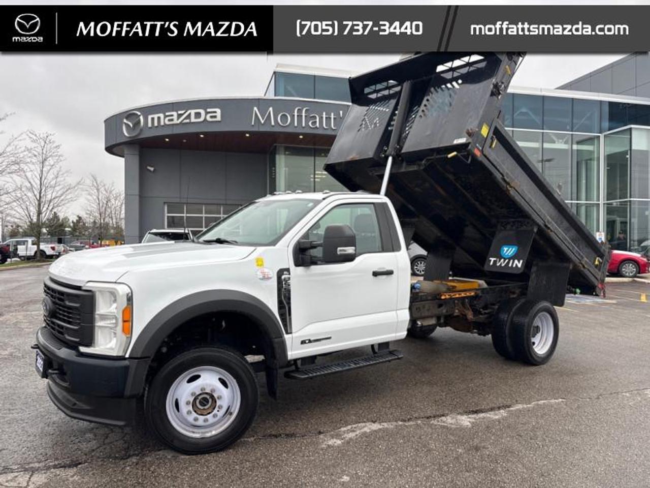 2023 Ford SUPER DUTY F-550 DRW XL Photo