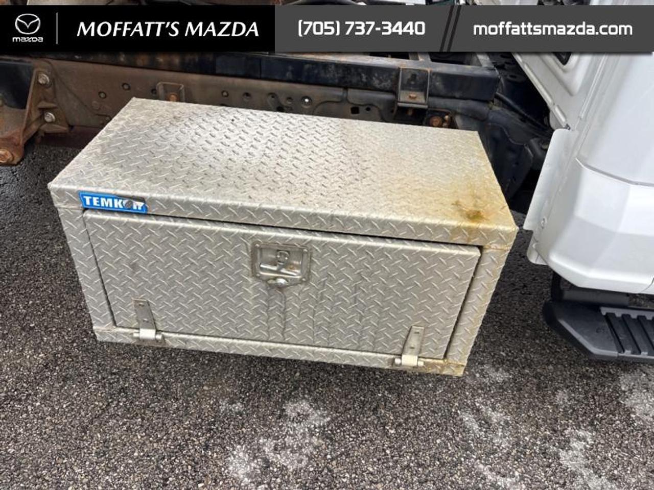 2023 Ford SUPER DUTY F-550 DRW XL Photo