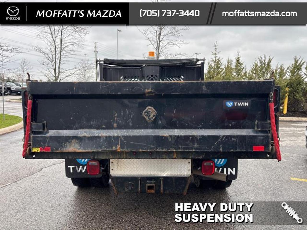 2023 Ford SUPER DUTY F-550 DRW XL Photo