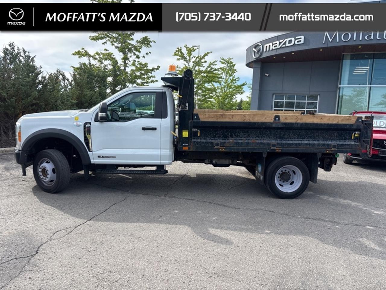 2023 Ford SUPER DUTY F-550 DRW XL Photo