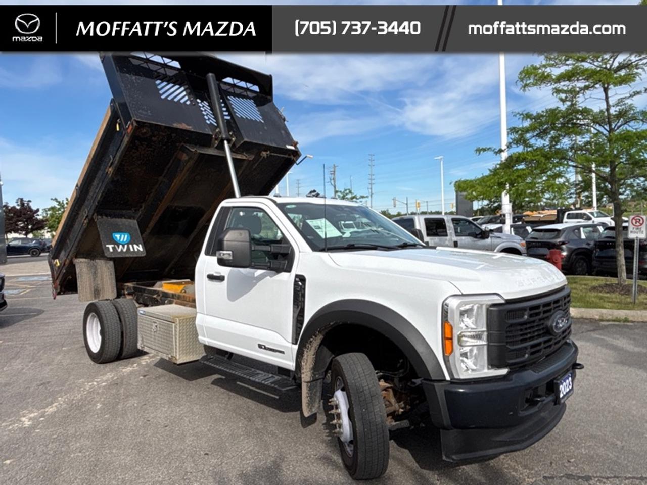 2023 Ford SUPER DUTY F-550 DRW XL Photo