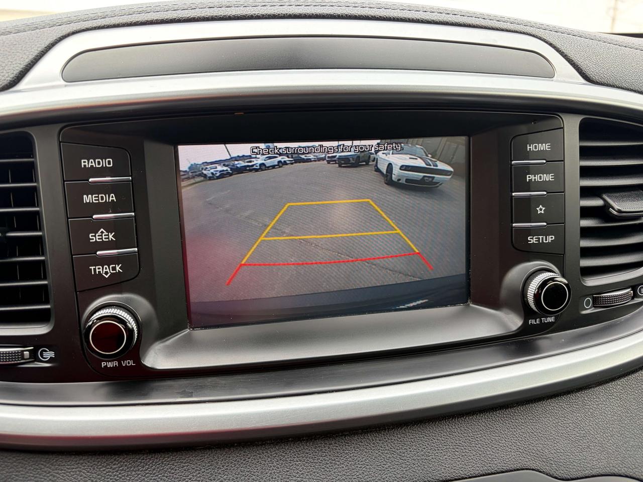 2020 Kia Sorento LX   AWD  CALL BELLEVILLE 613-961-8848 Photo
