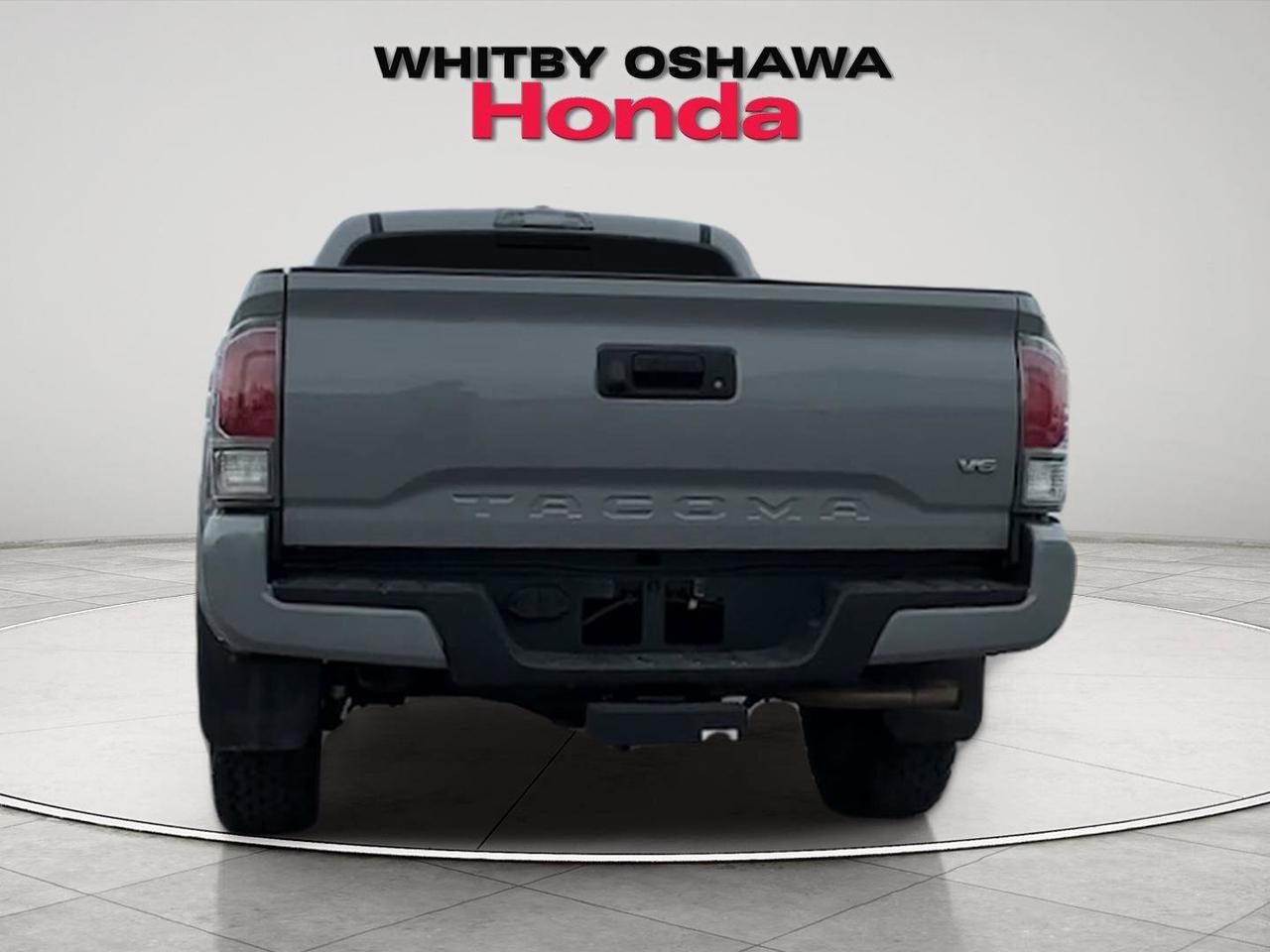2021 Toyota Tacoma V6 Photo3
