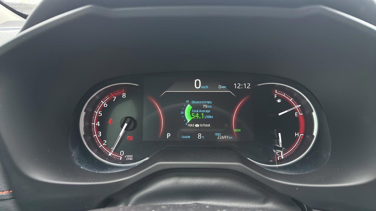 2025 Toyota RAV4 TRAIL AWD Photo