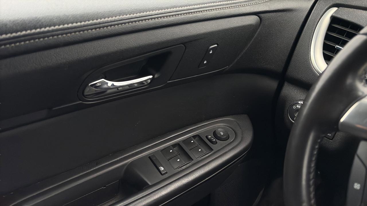 2013 Chevrolet Traverse AWD 4dr 1LT Photo