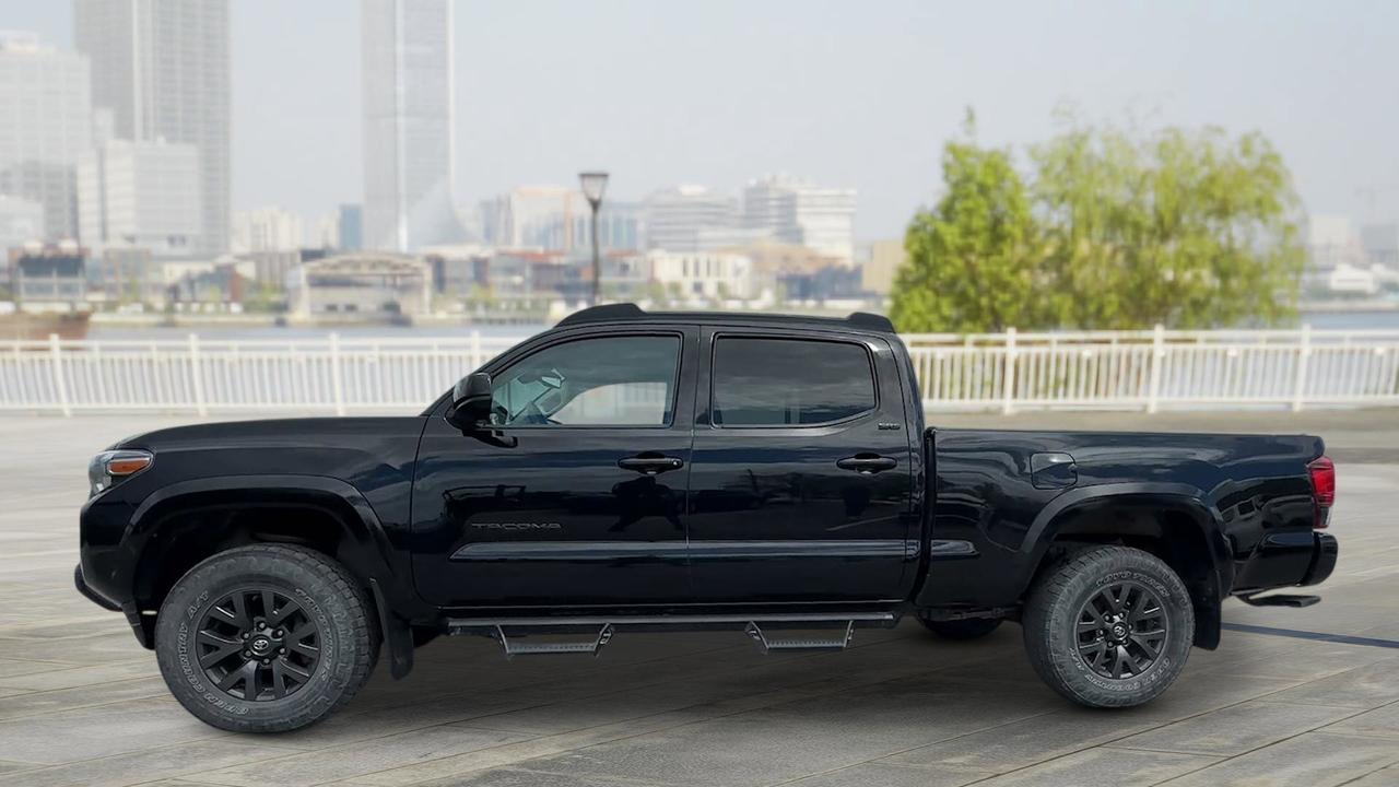 2023 Toyota Tacoma V6 Photo