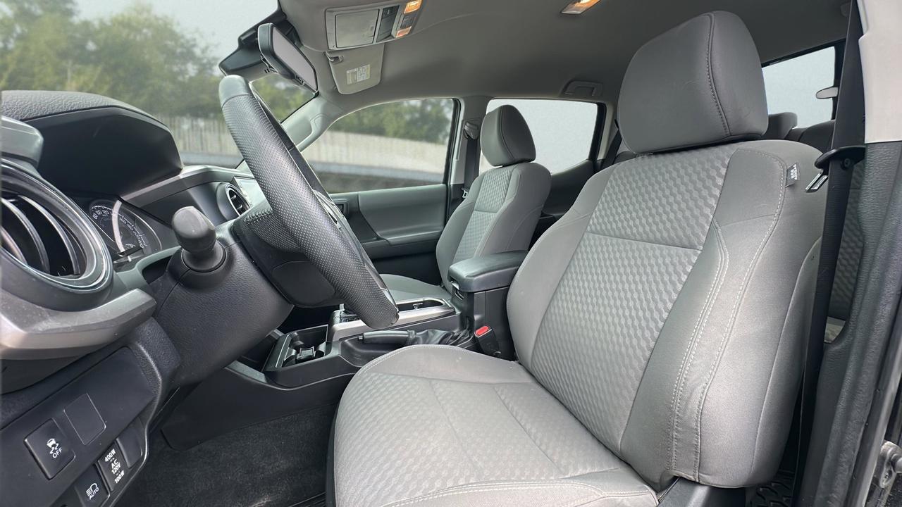 2023 Toyota Tacoma V6 Photo