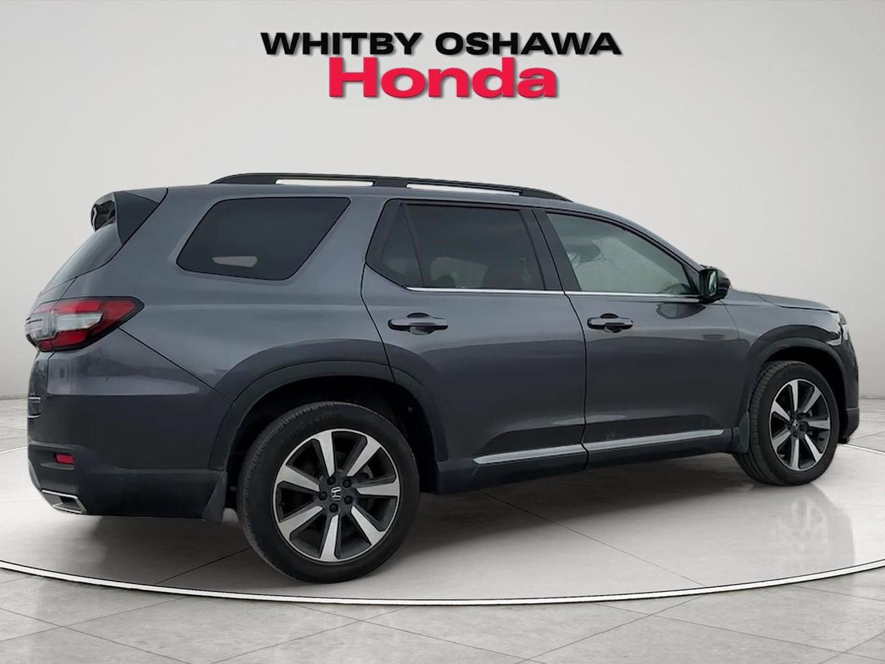 2025 Honda Pilot Touring AWD Photo