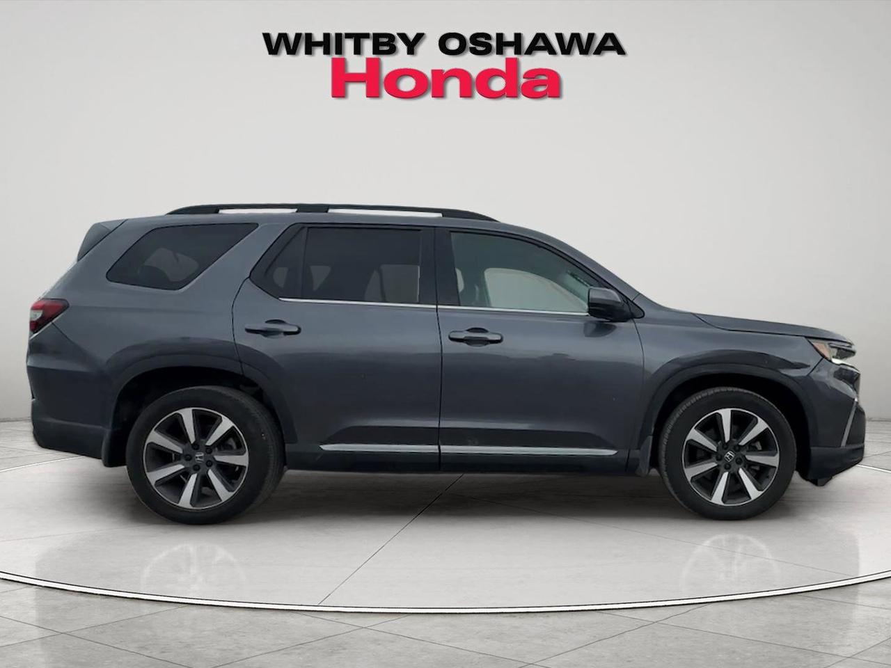 2025 Honda Pilot Touring AWD Photo