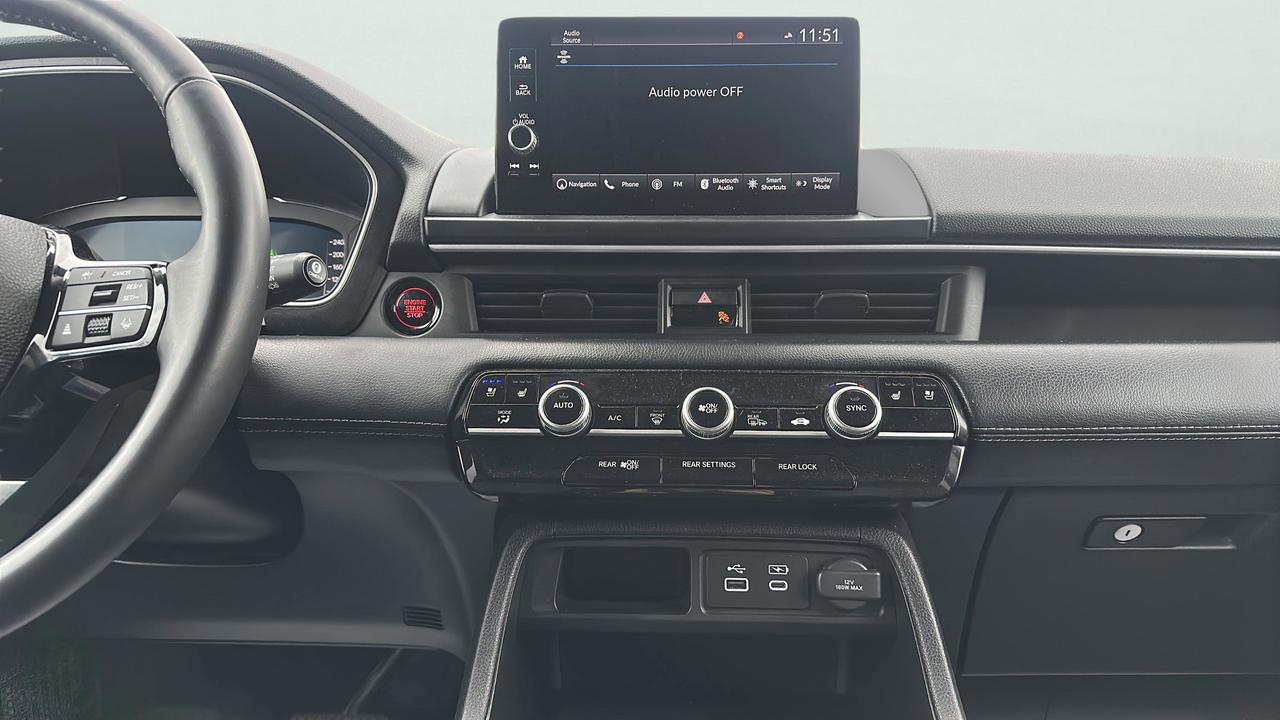 2025 Honda Pilot Touring AWD Photo