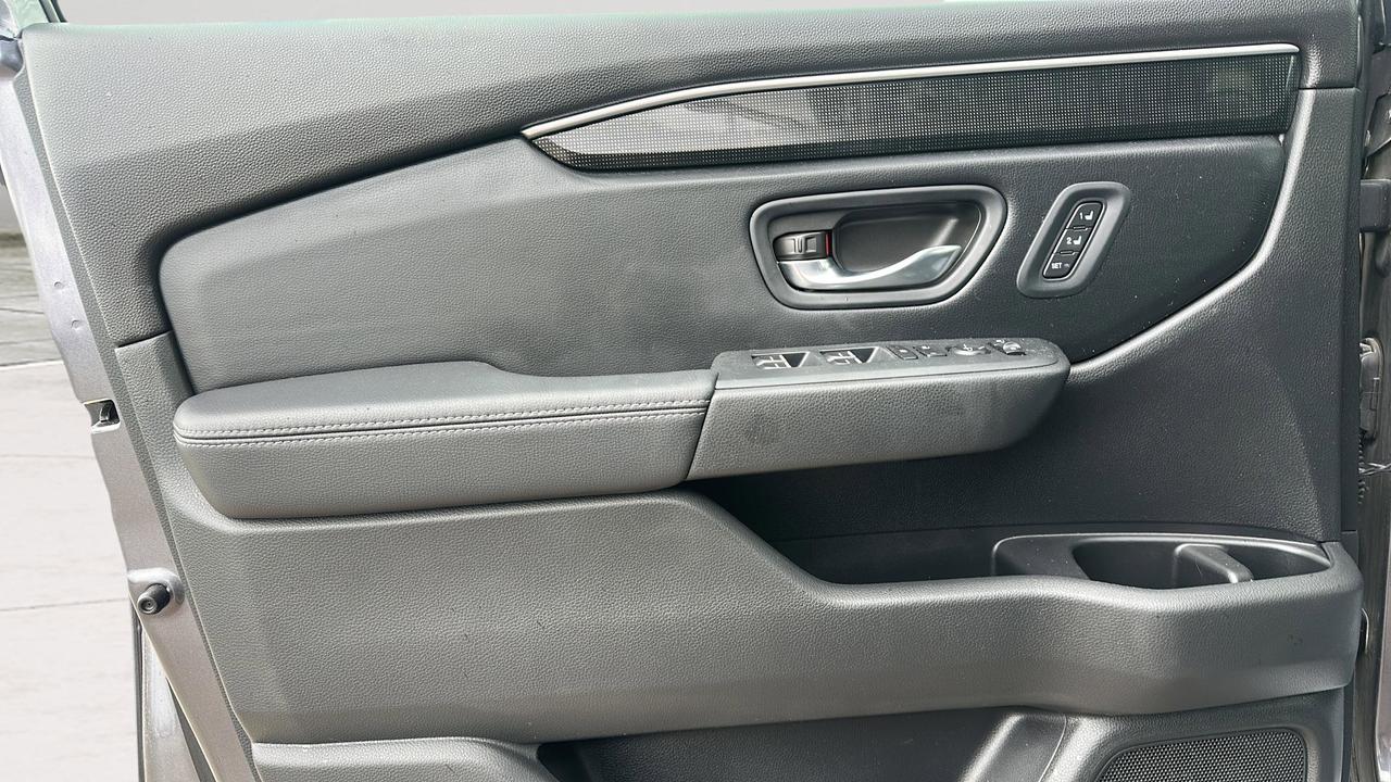 2025 Honda Pilot Touring AWD Photo
