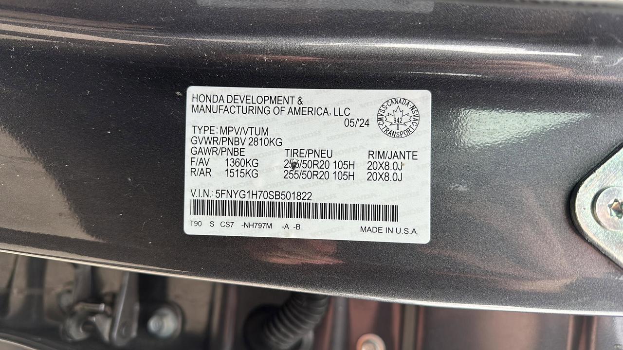2025 Honda Pilot Touring AWD Photo