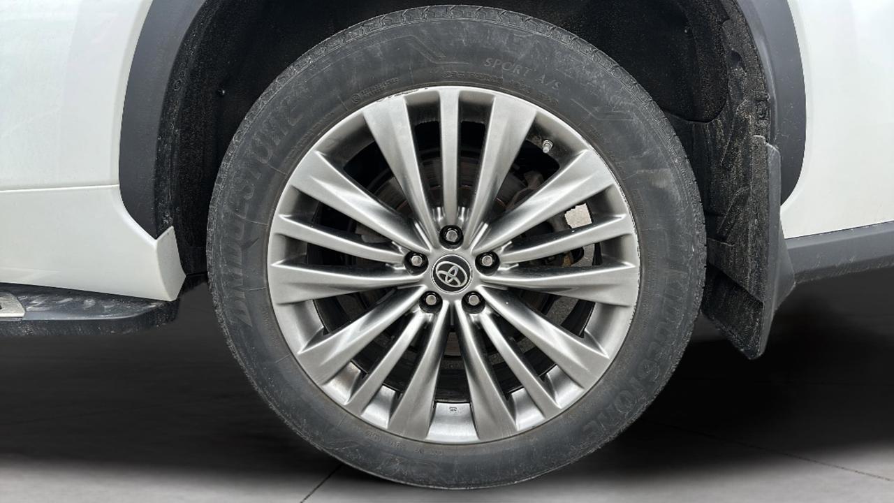 2022 Toyota Highlander LIMITED AWD Photo