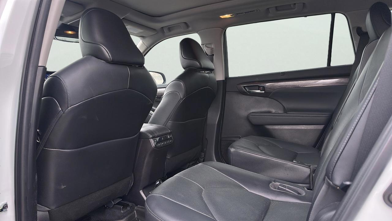 2022 Toyota Highlander LIMITED AWD Photo