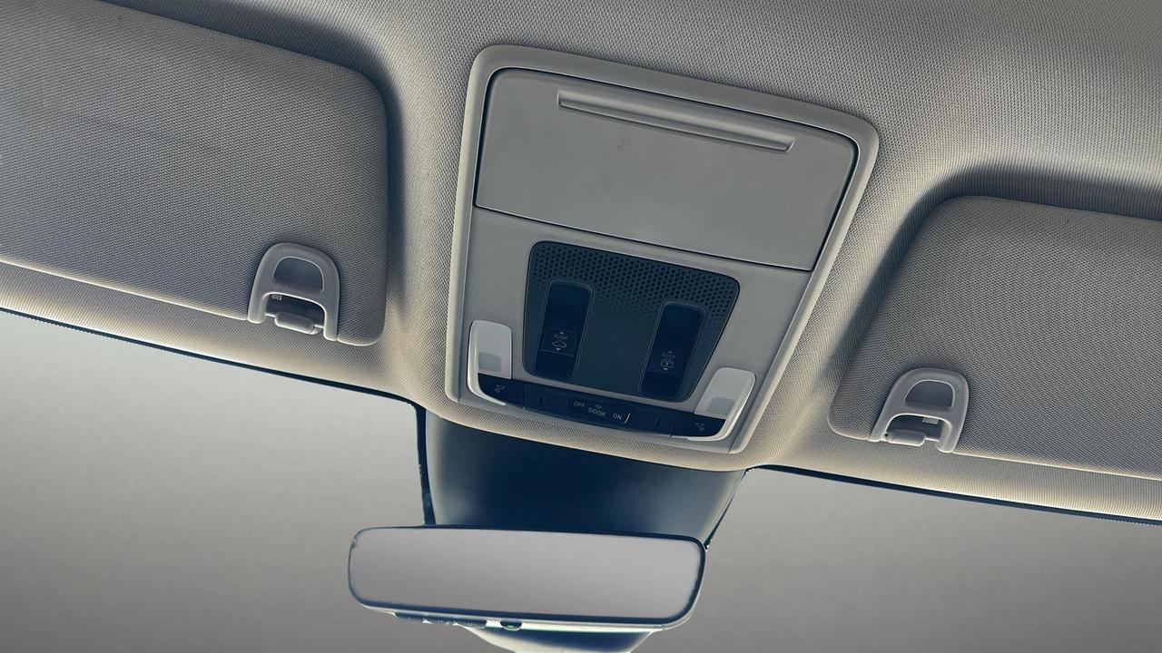 2023 Honda Pilot Touring AWD Photo