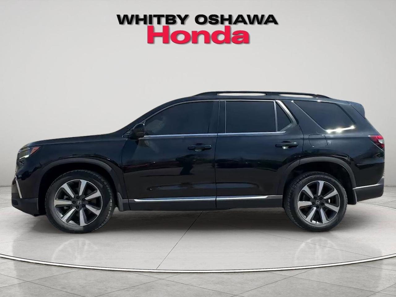 2023 Honda Pilot Touring AWD Photo