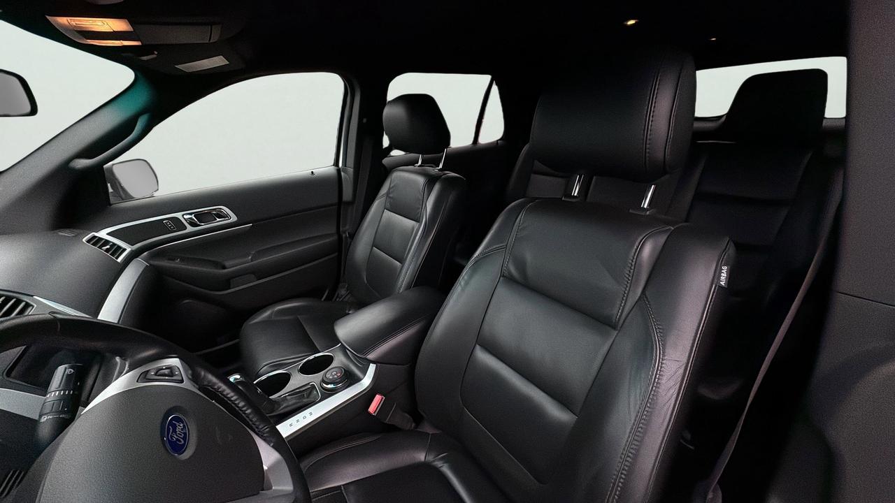 2012 Ford Explorer 4WD 4dr XLT Photo