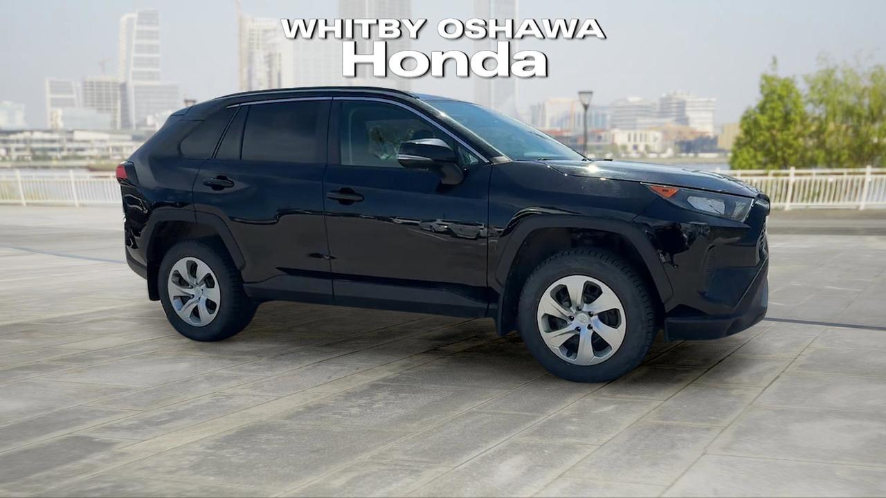 2021 Toyota RAV4 LE AWD Photo