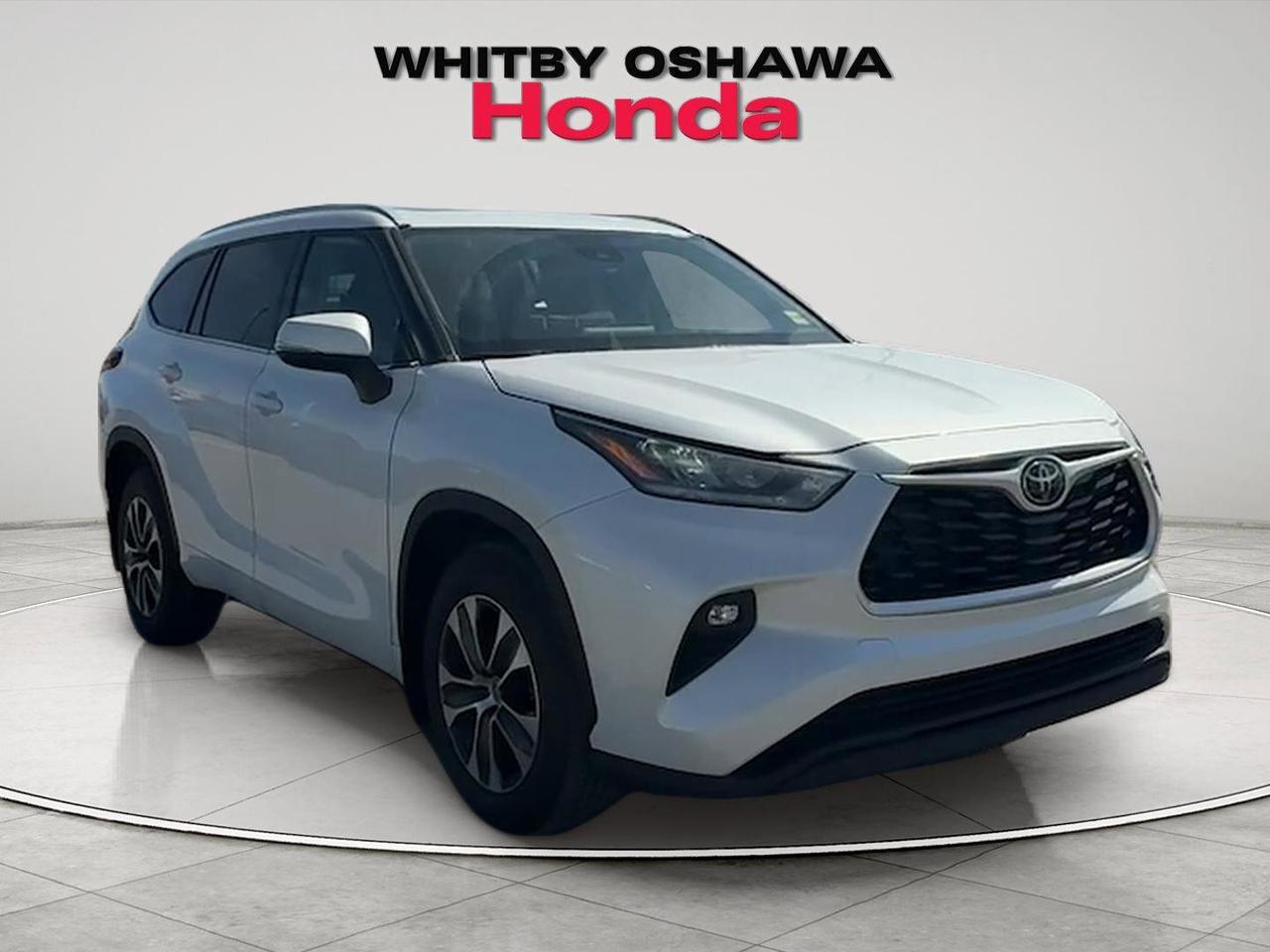 2022 Toyota Highlander XLE AWD Photo