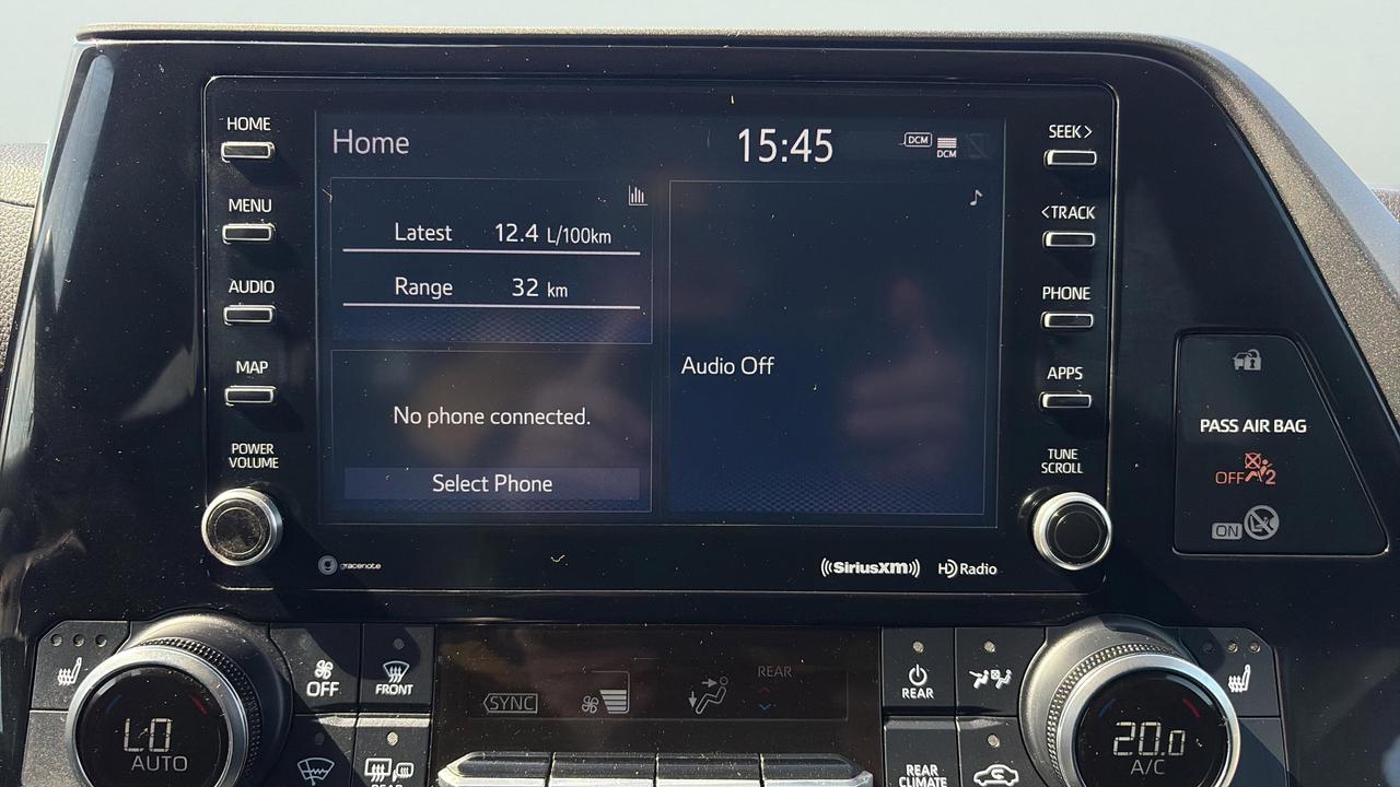 2022 Toyota Highlander XLE AWD Photo