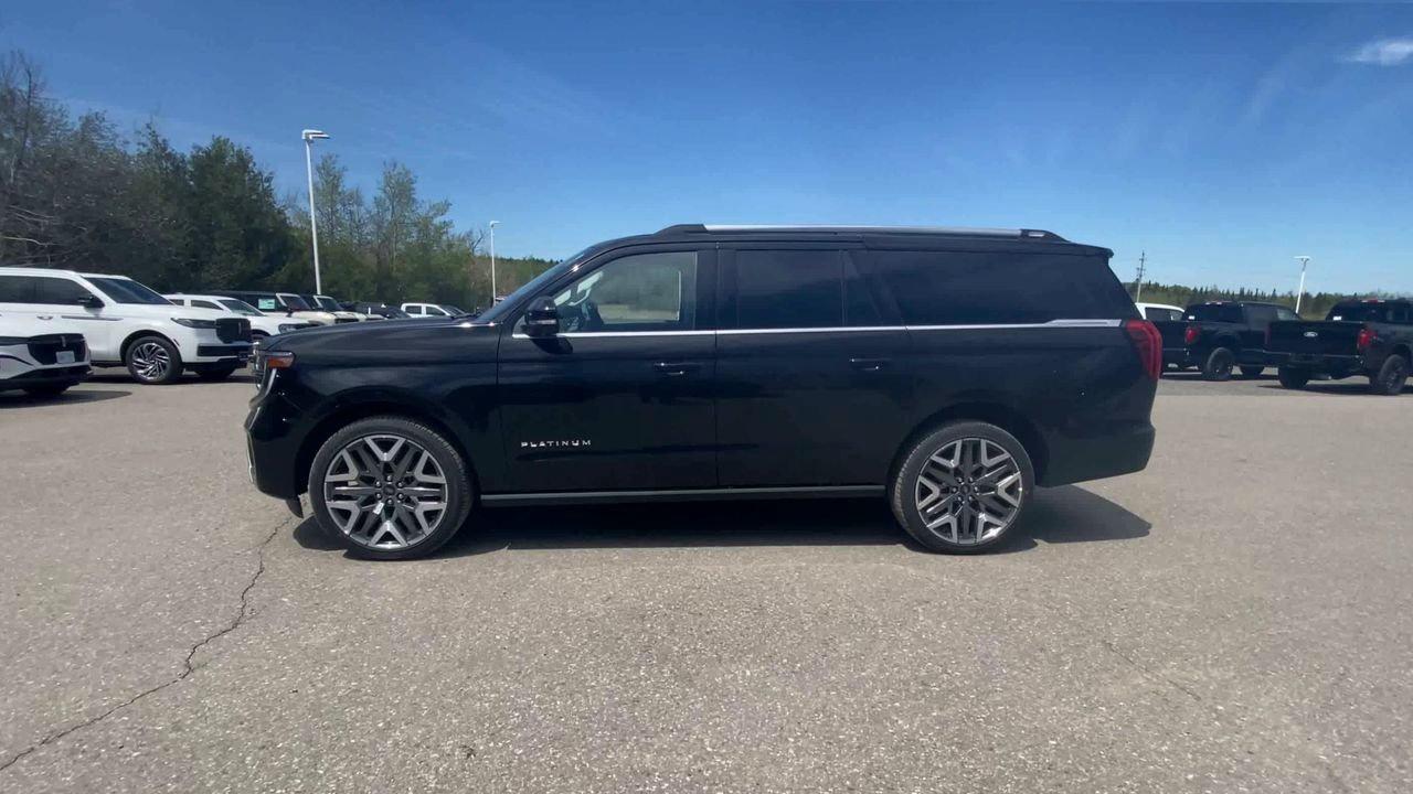 2026 Ford Expedition Platinum Max Photo