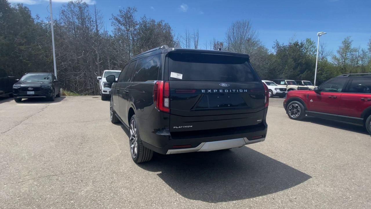 2026 Ford Expedition Platinum Max Photo