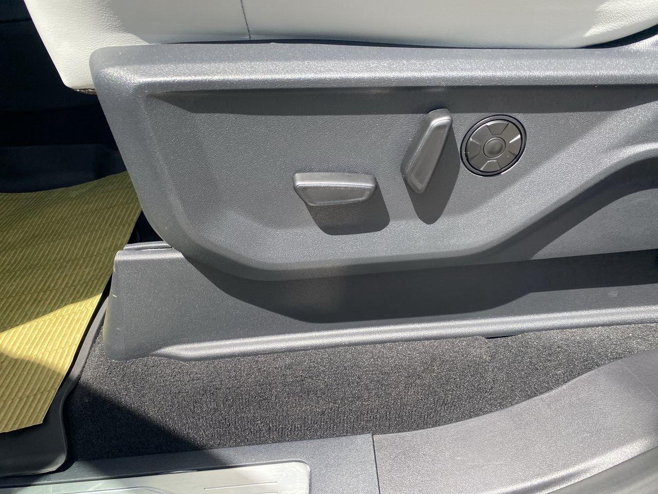 2026 Ford Expedition Platinum Max Photo