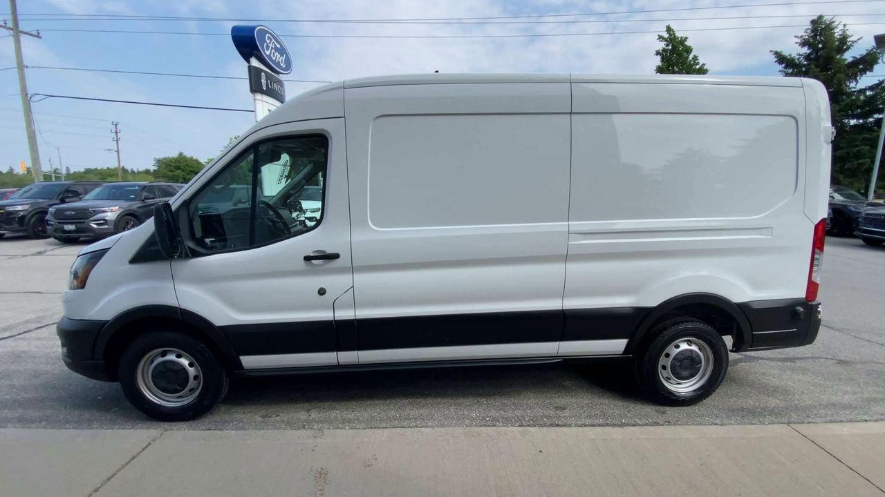 2020 Ford Transit Cargo Van XL Photo4