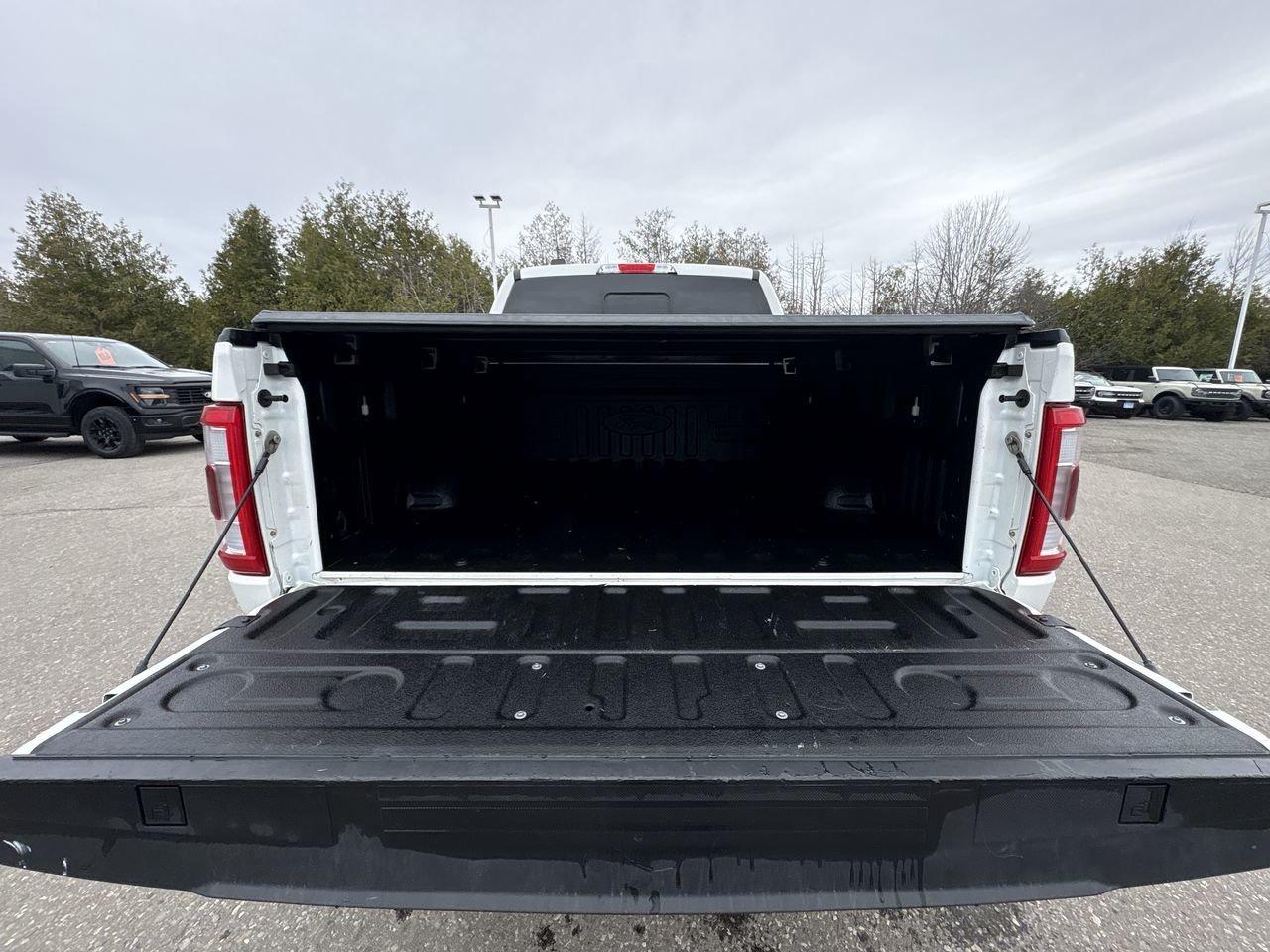 2022 Ford F-150 Lariat Photo