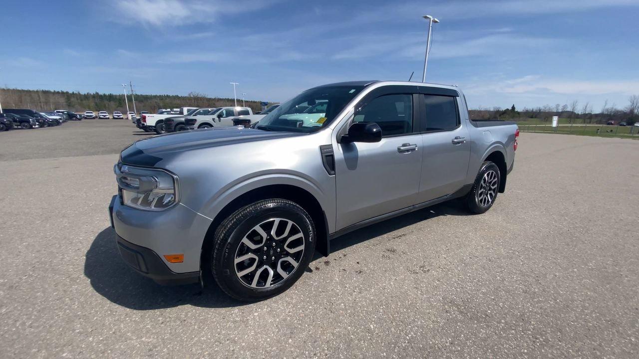 2024 Ford Maverick Lariat Photo3