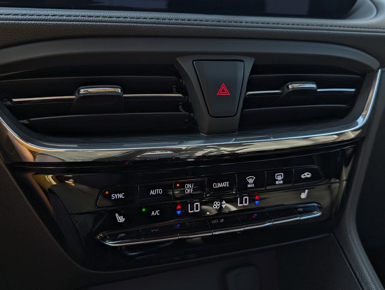 2026 Buick Encore GX Avenir Photo