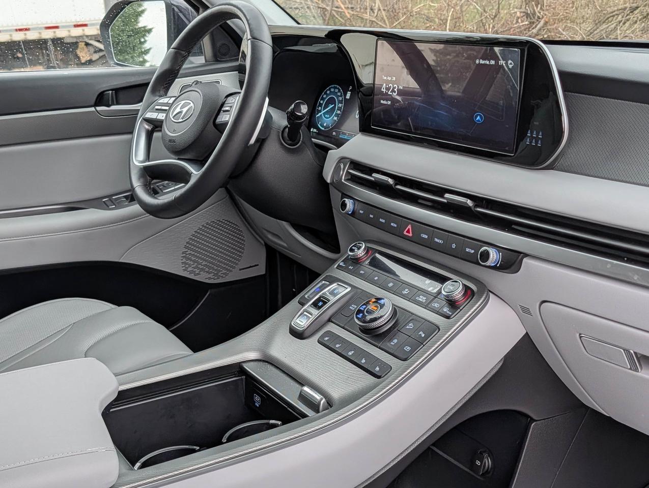 2024 Hyundai PALISADE URBAN Photo