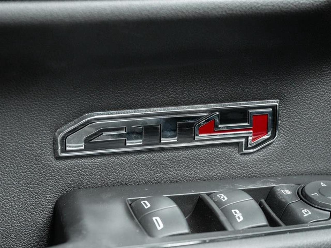 2026 GMC Sierra 1500 Crew Cab Short Box 4-Wheel Drive AT4 Photo