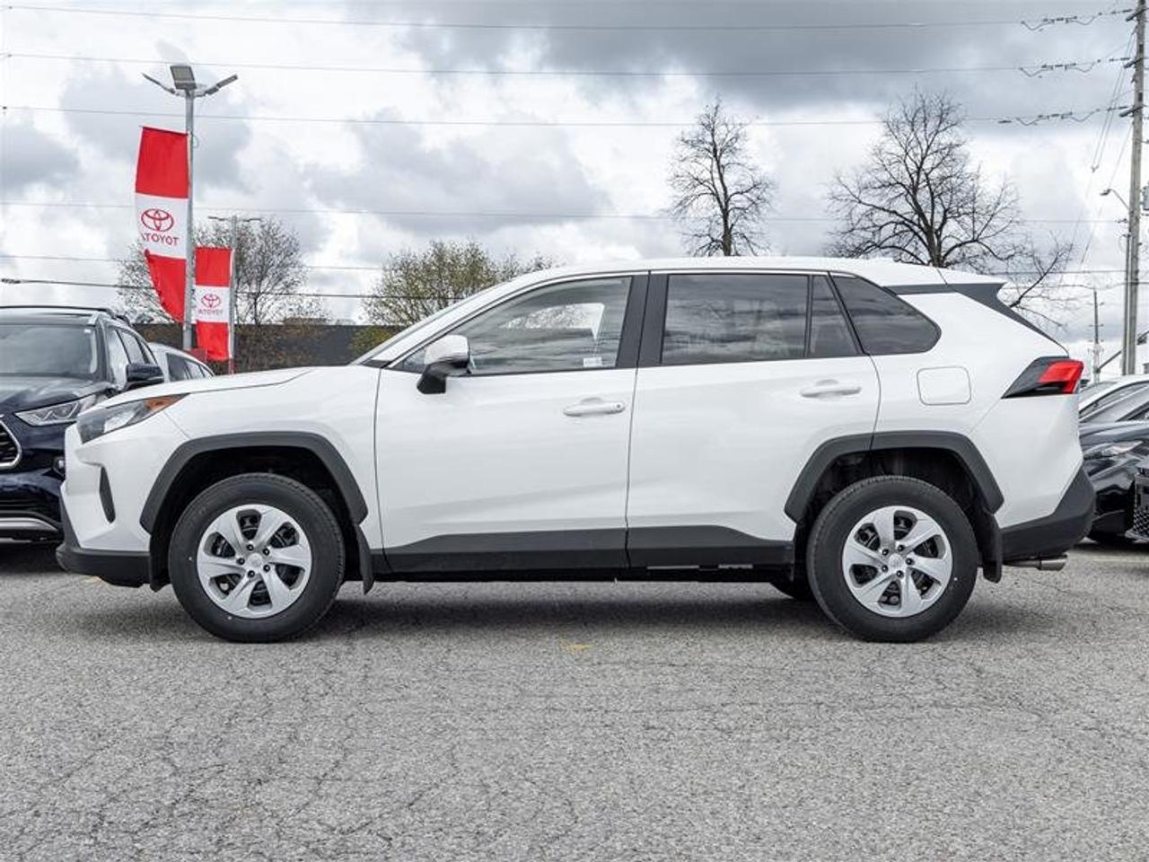2025 Toyota RAV4 LE AWD Heated Seats| Backup Cam| Apple Carplay| LE| AWD Photo