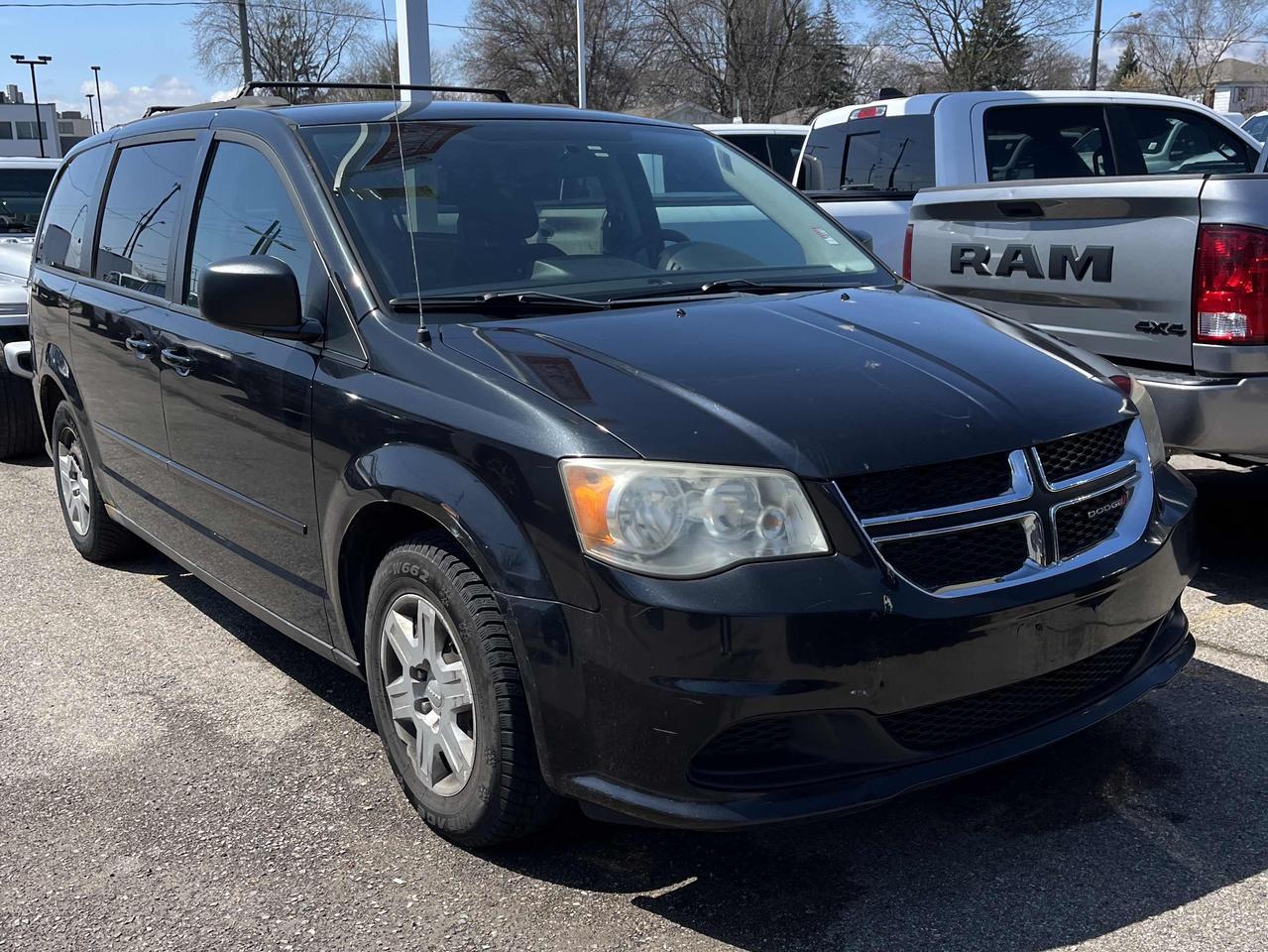 Dodge Grand Caravan SXT FWD 2012