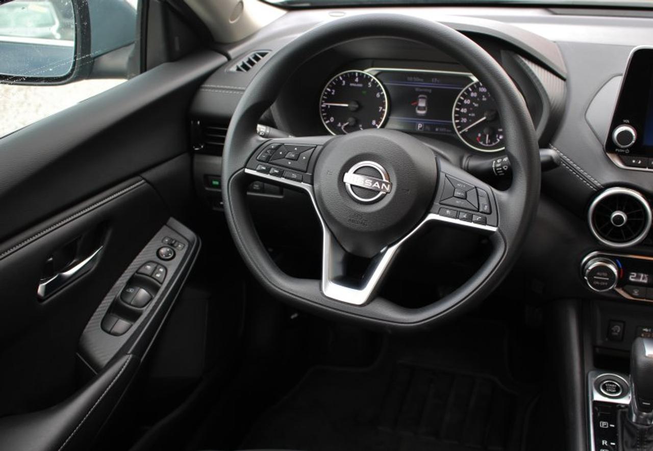 2024 Nissan Sentra SV*Low Ks*Heated Seats*CarPlay*Rear Cam*2L-4cyl Photo