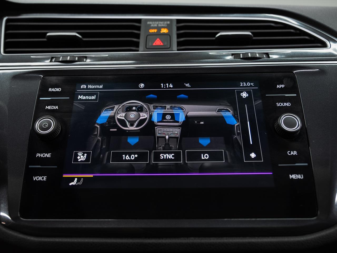 2024 Volkswagen Tiguan COMFORTLINE R-LINE AWD | BLK Edition | Pano roof