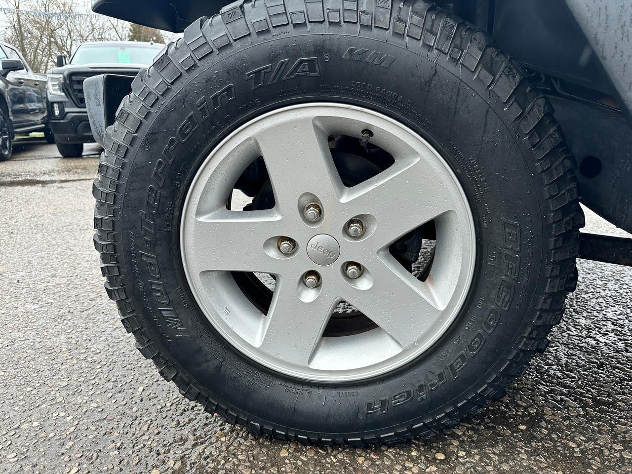 2018 Jeep Wrangler Sport4x4 2Door 3.6L 6-Speed Manual Soft-Top A/C FM Photo