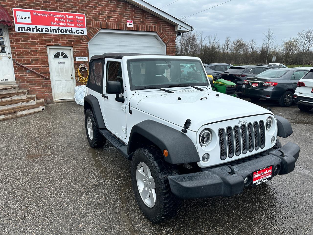 2018 Jeep Wrangler Sport4x4 2Door 3.6L 6-Speed Manual Soft-Top A/C FM Photo