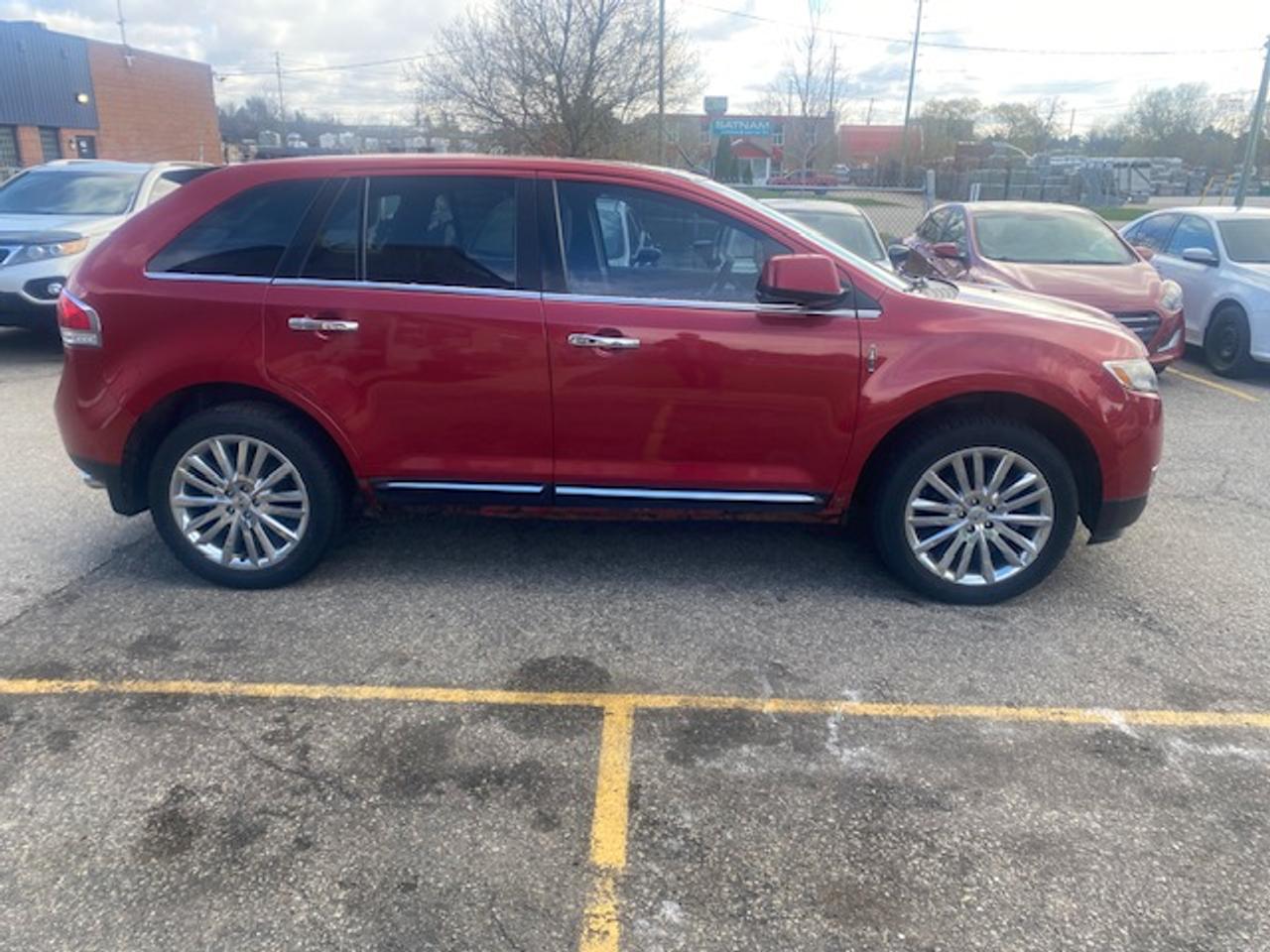 2011 Lincoln MKX AWD Photo