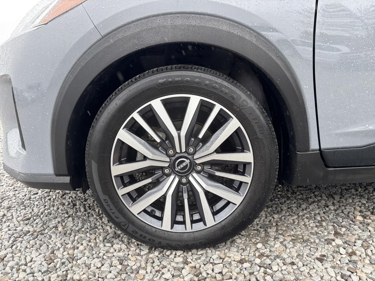 2024 Nissan Kicks SV ~1 Owner~ Accident free~Low KM~ Photo