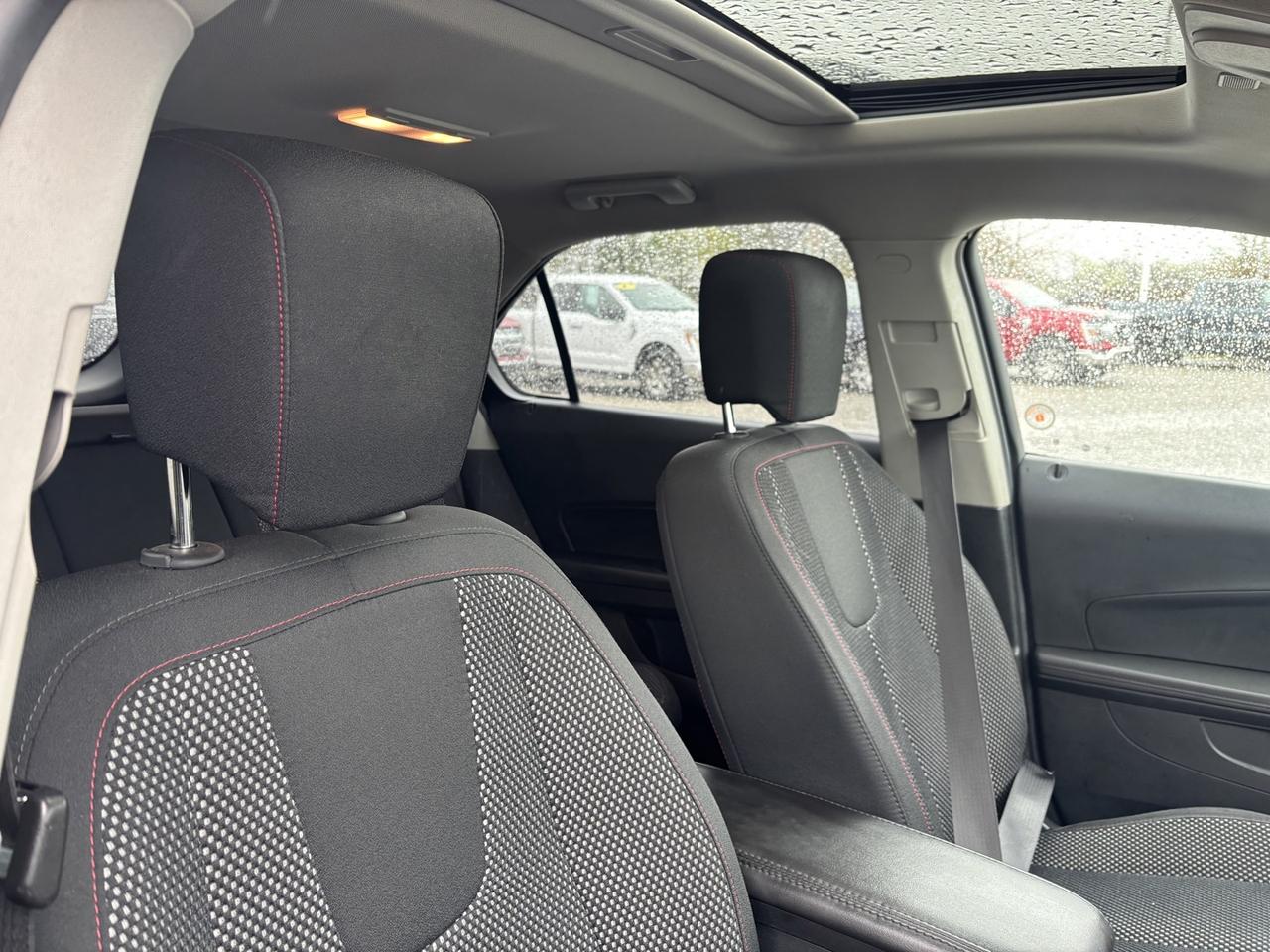 2017 Chevrolet Equinox LT AWD Photo