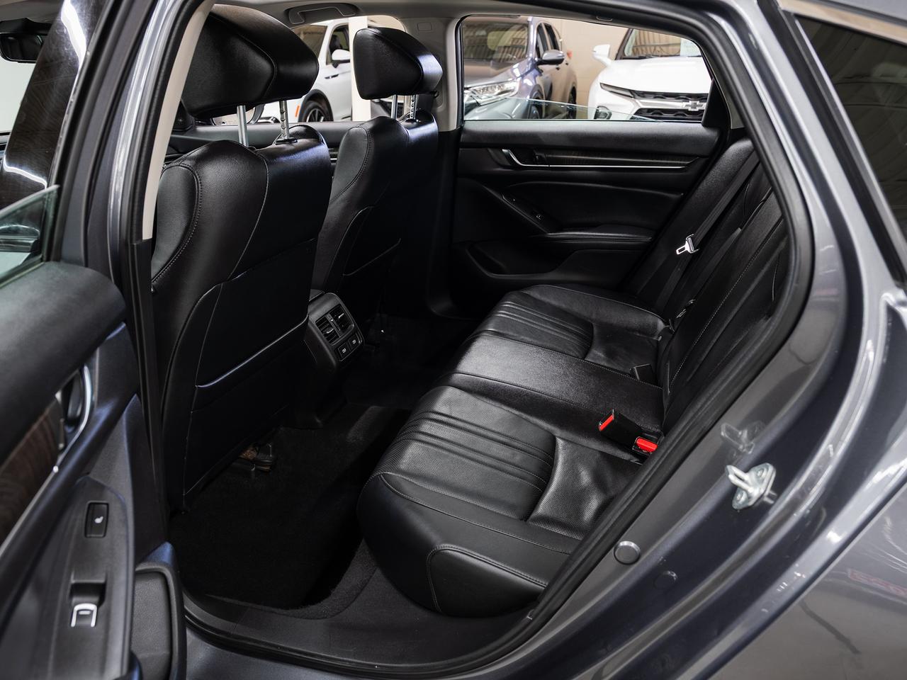 2022 Honda Accord EX-L | Leather | Sunroof | ACC | BSM | CarPlay