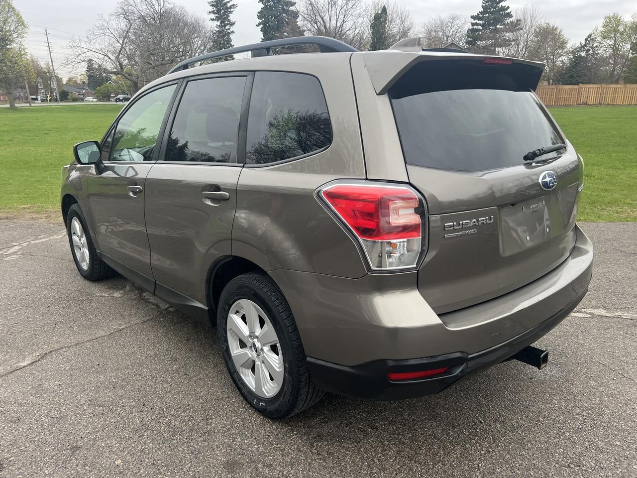 2018 Subaru Forester 2.5i Premium AWD/ALLOYS/BACK UP CAMERA Photo