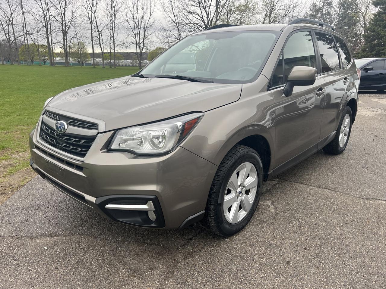 2018 Subaru Forester 2.5i Convenience AWD/ALLOYS/BACK UP CAMERA - Photo #1