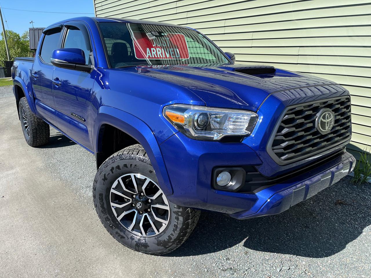 2023 Toyota Tacoma TRD SPORT PREMIUM - Photo #1