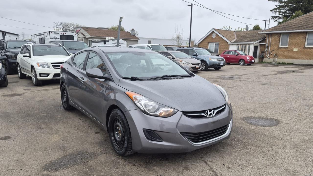 2013 Hyundai Elantra GL, AUTO, SEDAN, 4 CYL, GREAT ON FUEL, CERTIFIED Photo